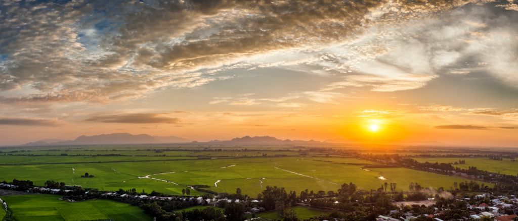 Coucher de soleil au Vietnam.