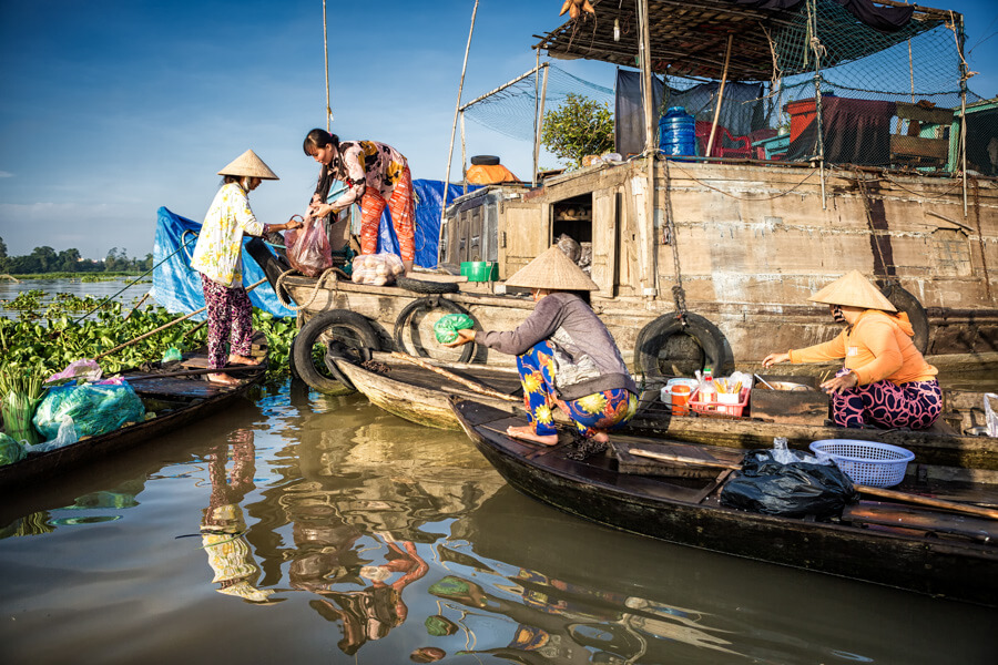 femmes pêcheurs mekong.