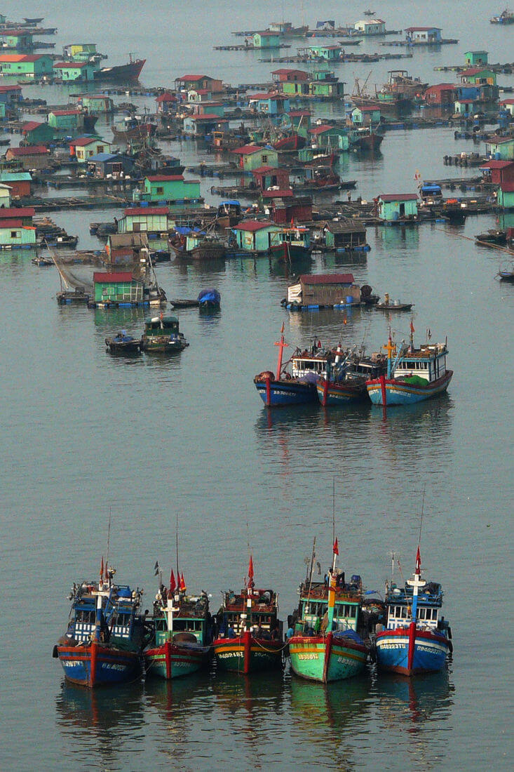 port et village flottant.