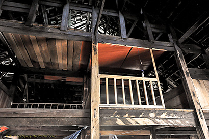 intérieur maison traditionnelle.